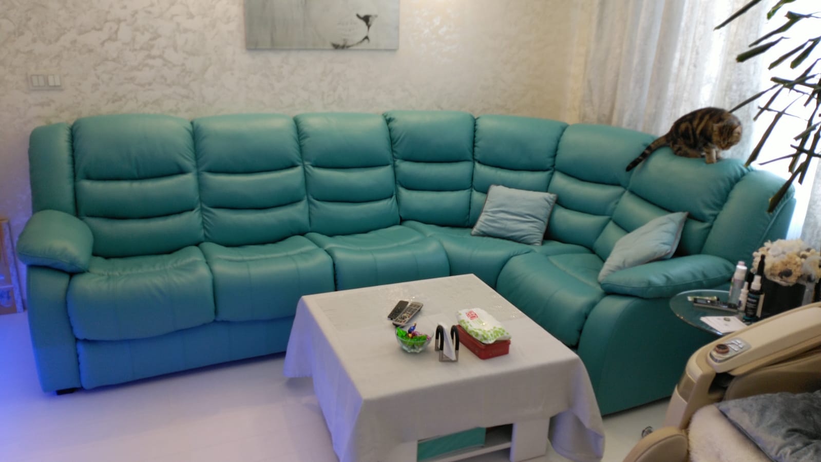 Перетяжка дивана на дому. Кубинка